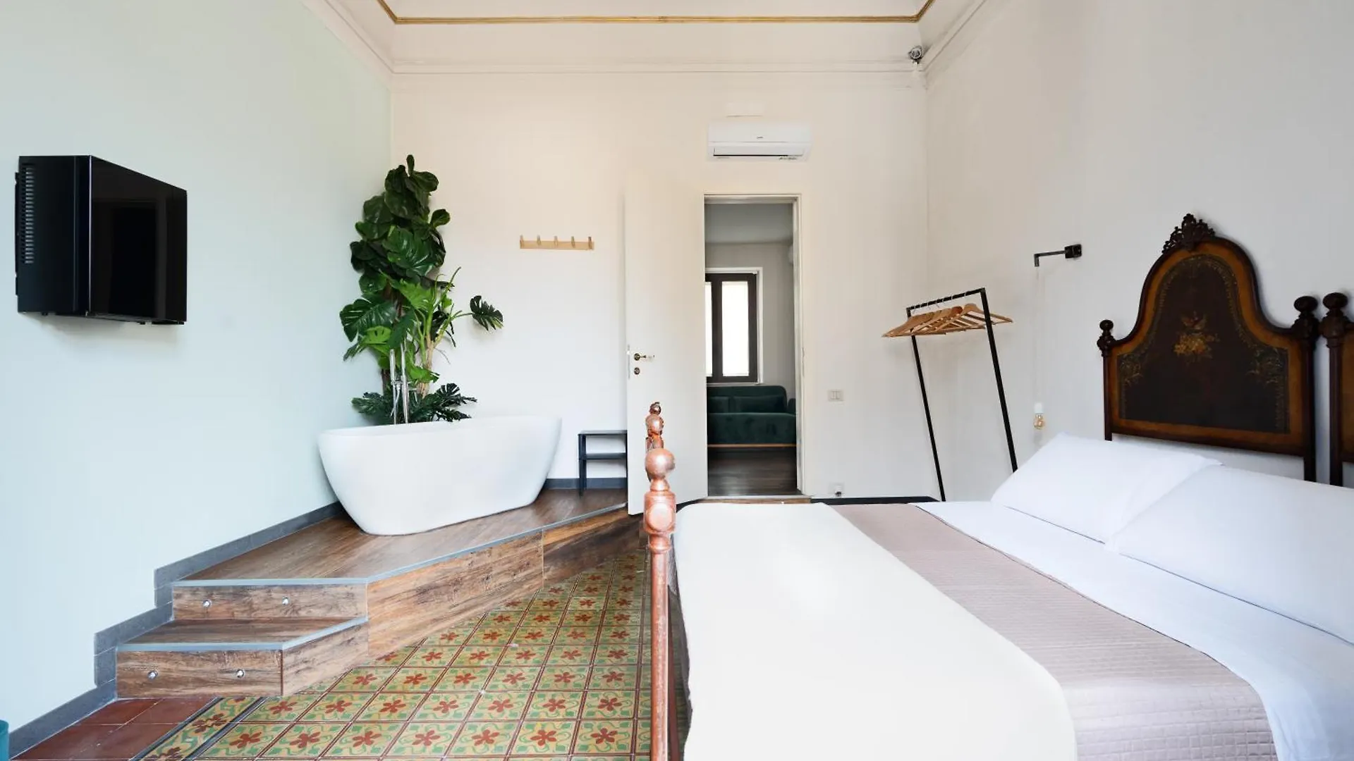 Holiday Lux Boutique Room Catania 0*,  Italy