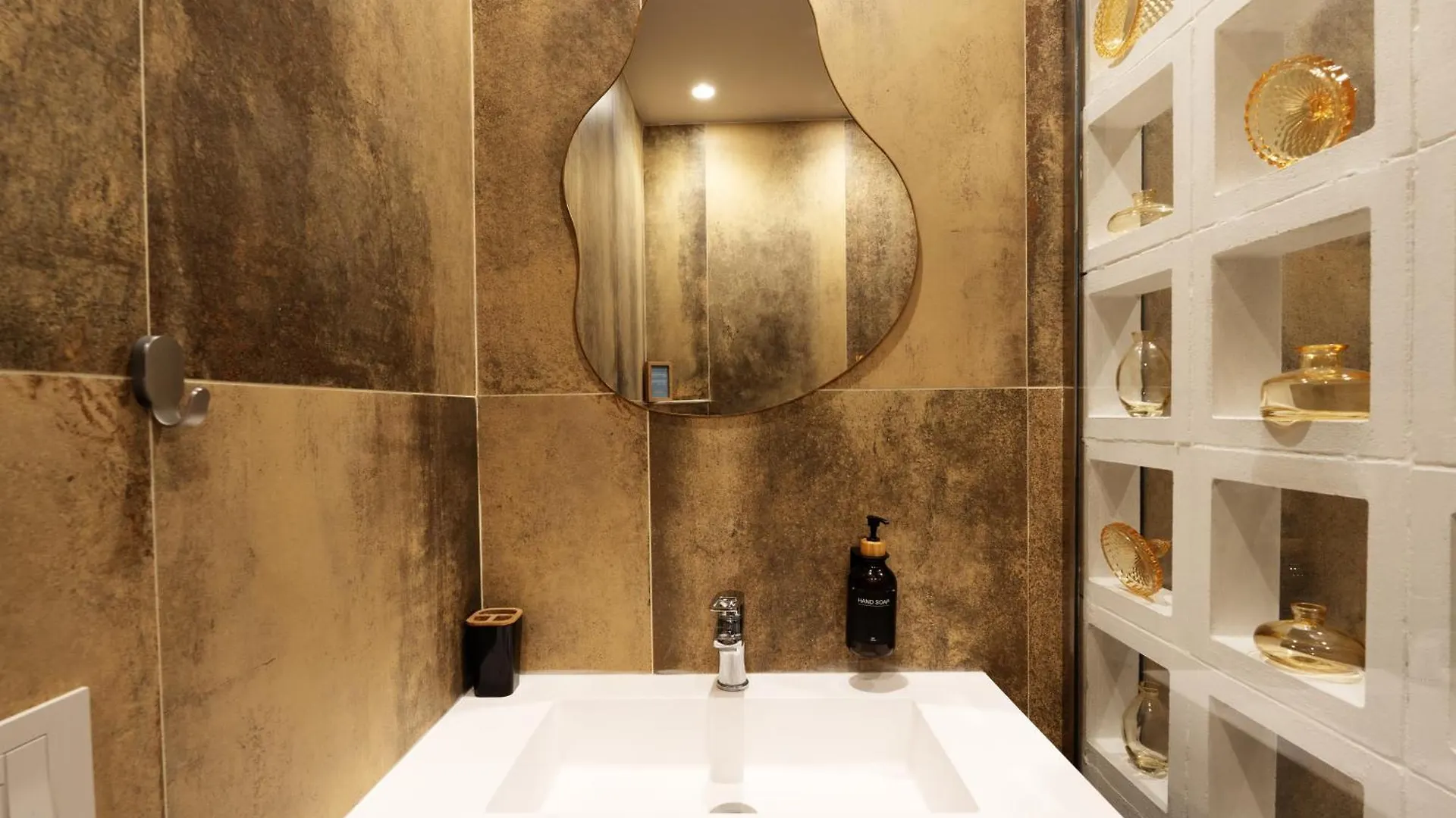 Holiday Lux Boutique Room カターニア ベッド・アンド・ブレックファスト
