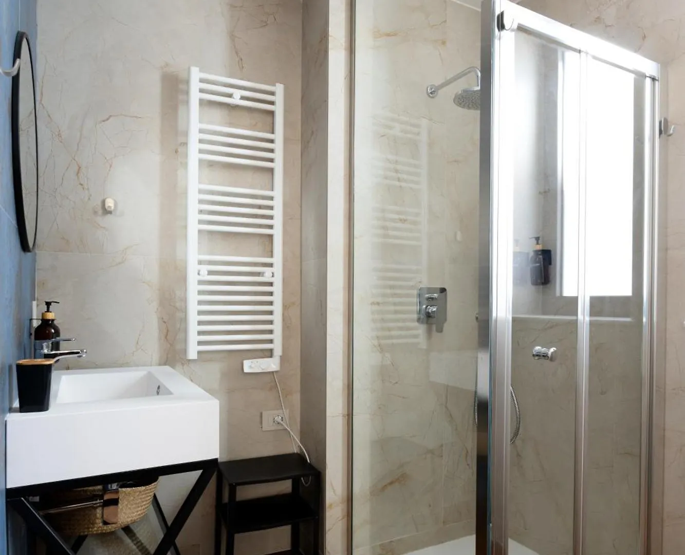 ベッド・アンド・ブレックファスト Holiday Lux Boutique Room カターニア イタリア